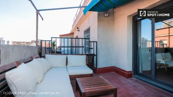 Bonito apartamento de 1 dormitorio con terraza en alquiler cerca del metro en Sant Andreu - BARCELON