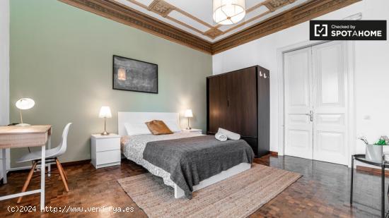 Elegante habitación en alquiler en apartamento de 9 dormitorios, L'Esquerra de l'Eixample - BARCELO