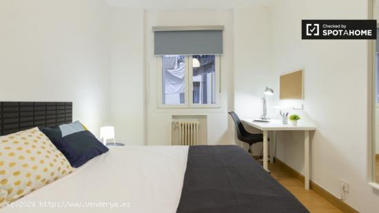 Preciosa habitación con cama doble en alquiler en Chamartín - MADRID