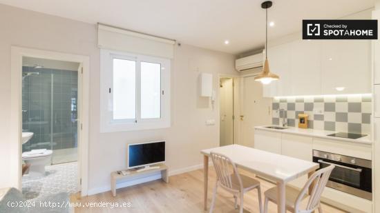 Acogedor apartamento de 2 dormitorios en alquiler en La Barceloneta - BARCELONA