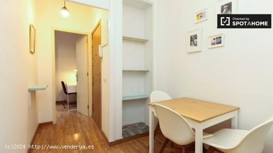 Moderno apartamento de 2 dormitorios con balcón en alquiler en L'Esquerra de l'Eixample - BARCELONA