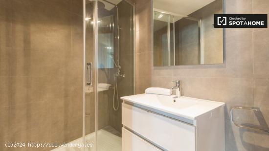 Luminoso apartamento de 1 dormitorio en alquiler cerca del metro en el Eixample central - BARCELONA