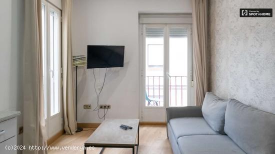  Elegante apartamento de 3 dormitorios en alquiler, cerca del Palacio Real, en Malasaña - MADRID 