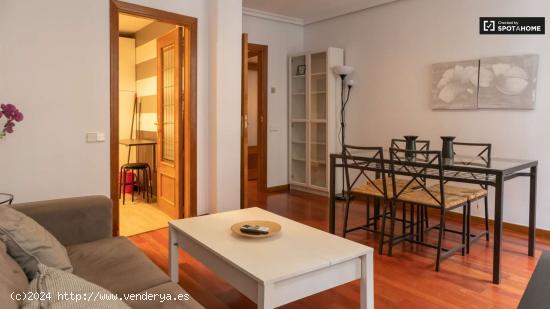  Elegante apartamento de 1 dormitorio en alquiler, cerca de Plaza de España, en Malasaña - MADRID 