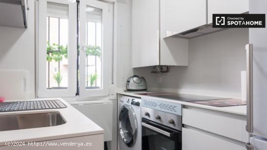 Luminoso apartamento de 3 dormitorios en alquiler en Ciudad Universitaria - MADRID