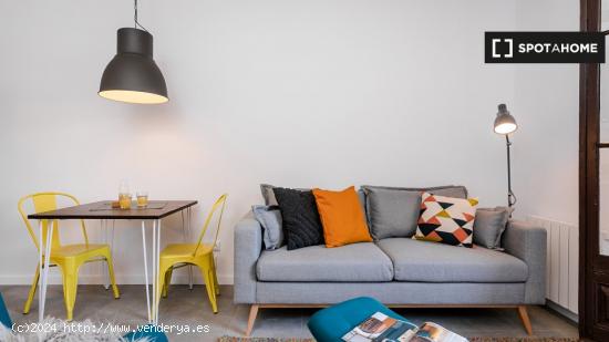 Apartamento de 2 habitaciones en Sant Antoni, Barcelona - BARCELONA