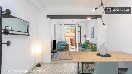 Apartamento entero de 2 dormitorios en Barcelona. - BARCELONA