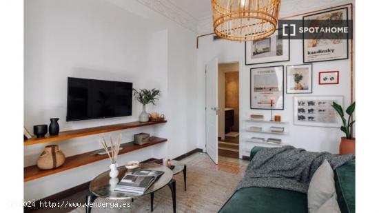 Apartamento de 2 dormitorios en alquiler en La Dreta De L'Eixample - BARCELONA