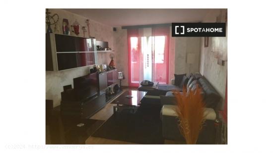 Habitación en piso compartido en Zaragoza - ZARAGOZA