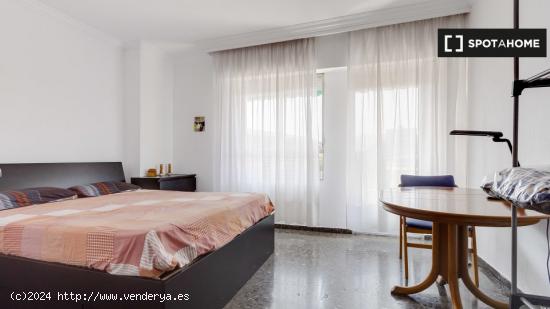 Habitación en piso compartido en Murcia - MURCIA