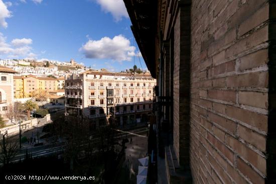  Habitación en piso compartido en Granada - GRANADA 