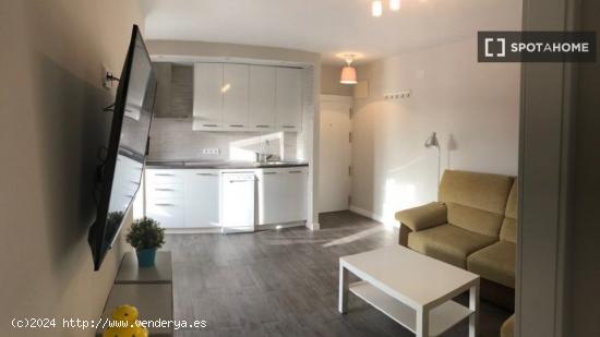 Habitación en alquiler en apartamento de 3 dormitorios en Getafe, Madrid - MADRID