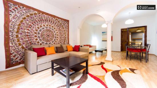  Increíble apartamento de un dormitorio junto a la Plaza Mayor, facturas incluidas - MADRID 