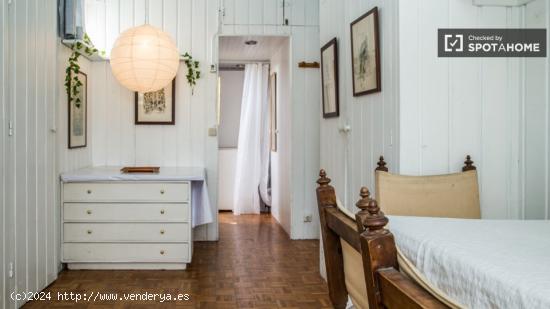 Luminoso apartamento de 1 dormitorio en Sant Gervasi y Gracia - BARCELONA