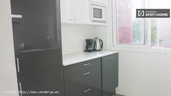 Apartamento de 2 dormitorios en alquiler en El Raval, Barcelona - BARCELONA