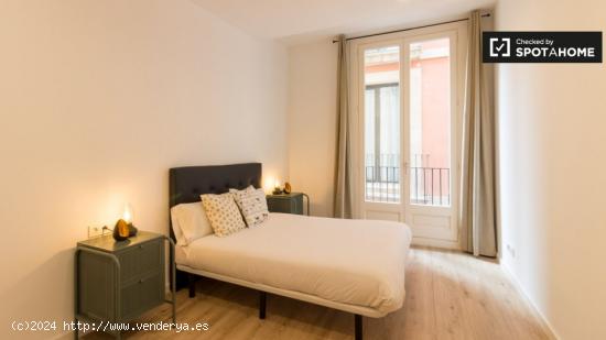 Apartamento de 3 dormitorios en alquiler en Barcelona - BARCELONA