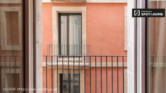 Apartamento de 3 dormitorios en alquiler en Barcelona - BARCELONA