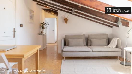 Apartamento de 2 dormitorios en alquiler en Madrid - MADRID