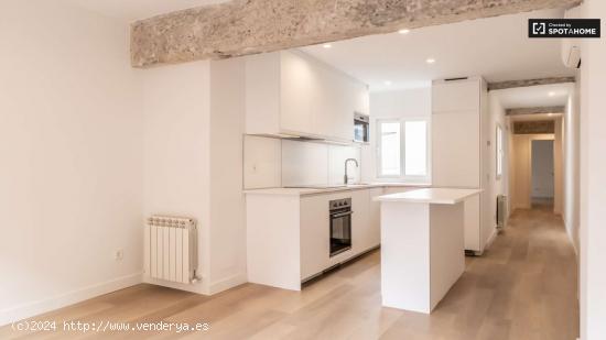  Apartamento de 2 dormitorios en alquiler en Madrid - MADRID 