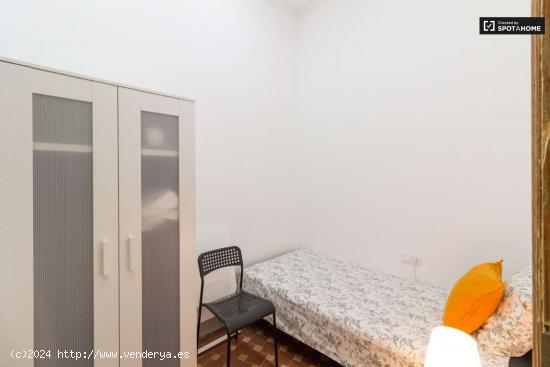  Acogedor piso compartido en Carrer de Balmes - Sólo mujeres - BARCELONA 