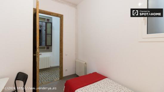 Acogedor piso compartido en Carrer de Balmes - Sólo mujeres - BARCELONA