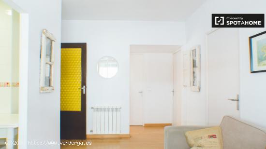 Apartamento de 3 dormitorios con terraza privada en alquiler en Guindalera - MADRID