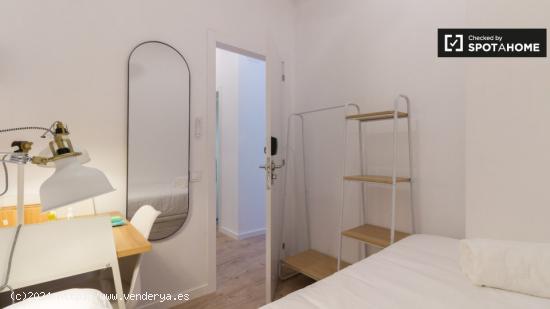 Alójate en un coliving en el Barrio Gótico - BARCELONA