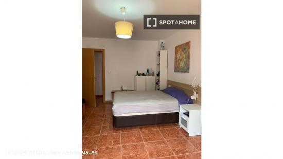 Encantadora habitación en alquiler en Algirós, Valencia - VALENCIA