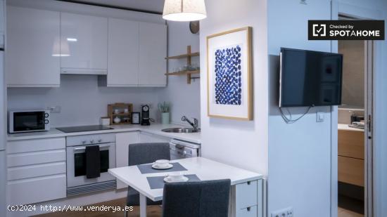 Apartamento de 1 dormitorio en alquiler en La Saïdia, Valencia - VALENCIA