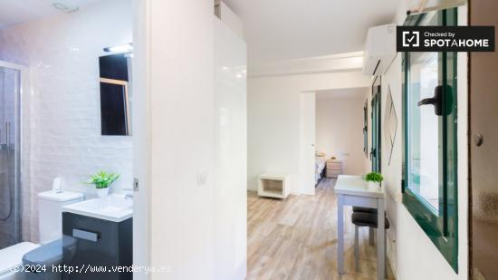 Apartamento de 1 dormitorio en alquiler en Ciutat Vella, Barcelona. - BARCELONA