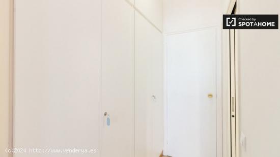 Alquiler de habitaciones en apartamento de 1 dormitorio en Barcelona - BARCELONA