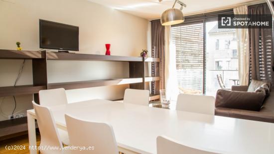 Piso moderno y bien equipado de 3 habitaciones - Sarrià-Sant Gervasi - BARCELONA