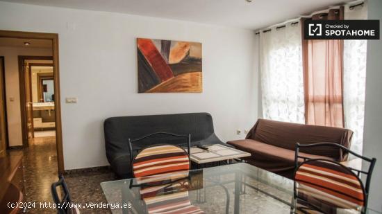 Apartamento clásico de 2 dormitorios en alquiler en Quatre Carreres - VALENCIA