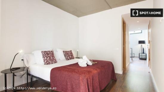 Soleado apartamento de 1 dormitorio en alquiler cerca del metro en el Eixample central - BARCELONA