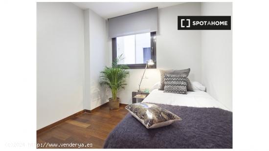 Apartamento de 3 dormitorios en alquiler en Gràcia, Barcelona - BARCELONA