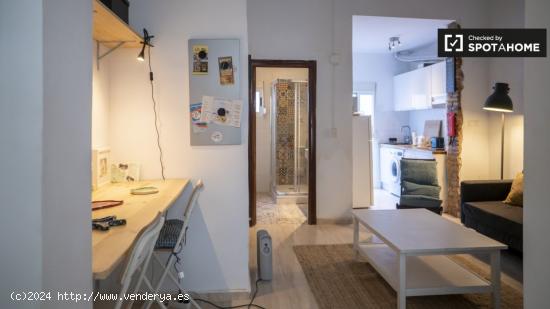 Se alquila piso de 1 dormitorio en Poblats Maritims - VALENCIA