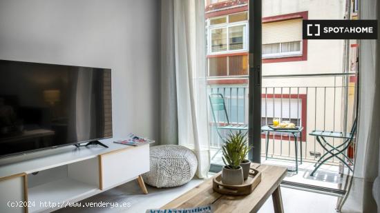 Apartamento entero de 2 dormitorios en L'Hospitalet de Llobregat. - BARCELONA