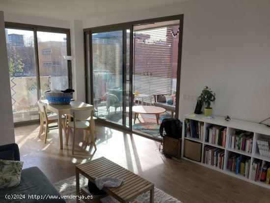  Apartamento entero de 3 habitaciones en Barcelona. - BARCELONA 