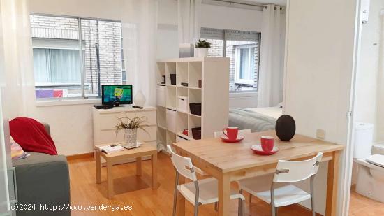  Apartamento entero de 1 habitaciones en Madrid - MADRID 