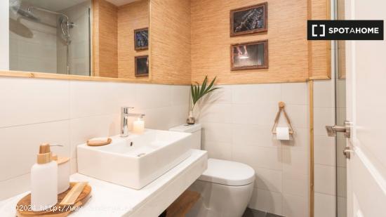 Apartamento de 1 dormitorio en alquiler en Rios Rosas, Madrid - MADRID