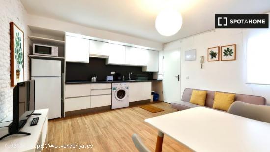 Apartamento de 1 dormitorio en alquiler en Lavapiés - MADRID