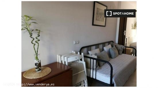 Piso de 1 dormitorio en Triana - SEVILLA