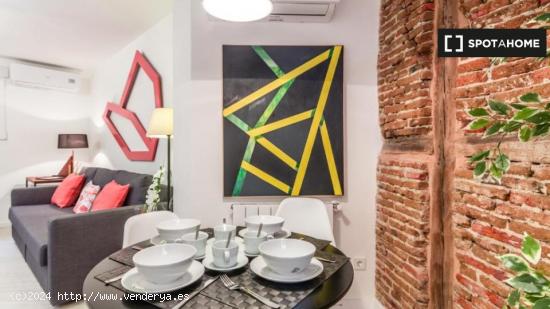 Apartamento de 2 dormitorios en alquiler en Barrio De Las Letras - MADRID