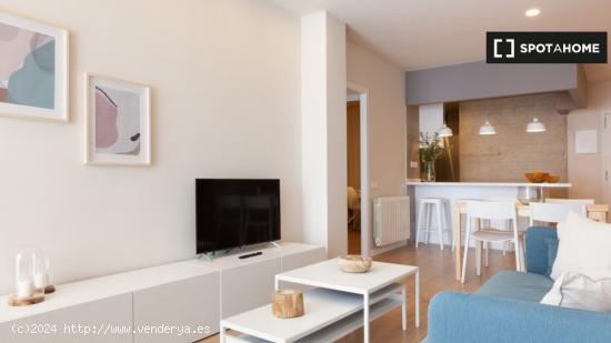 Apartamento de 3 dormitorios en alquiler en Barcelona - BARCELONA