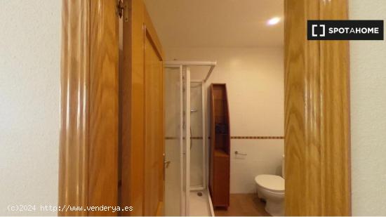 Apartamento de 1 dormitorio en alquiler en Madrid - MADRID