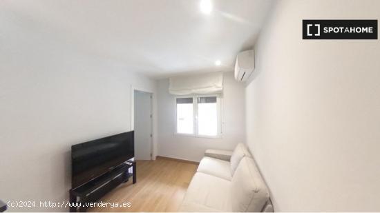 Apartamento de 1 dormitorio en alquiler en Madrid - MADRID