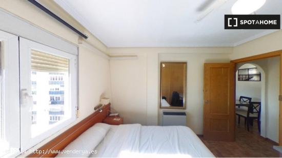 Apartamento de 2 dormitorios en alquiler en Madrid - MADRID