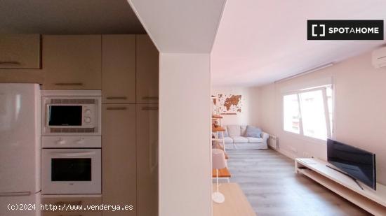 Apartamento de 2 dormitorios en alquiler en Madrid - MADRID