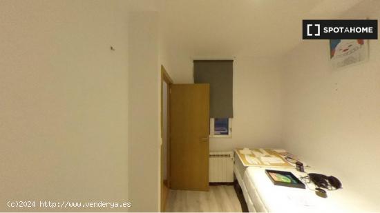 Apartamento de 2 dormitorios en alquiler en Madrid - MADRID