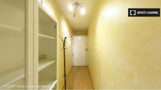 Apartamento de 2 dormitorios en alquiler en Madrid - MADRID